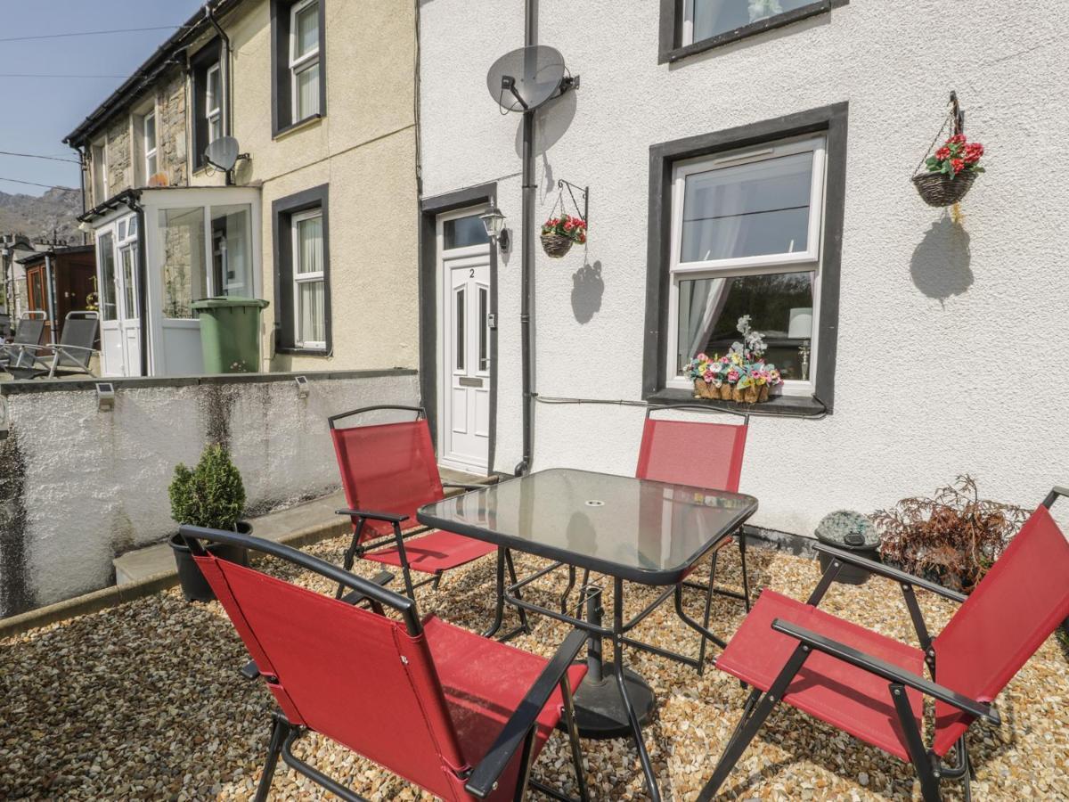 2 Holland Terrace Villa Tanygrisiau Exterior photo